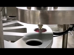 घुमावदार कॉफी कैप्सूल पाउडर भरने और सील मशीन उच्च भरने परिशुद्धता के साथ