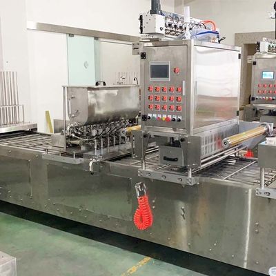 सलाद फास्ट फूड कंटेनर के लिए भोजन ट्रे पैकिंग मशीन 3.5kw